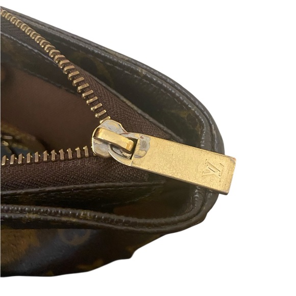 Louis Vuitton Cabas Mezzo Monogram Canvas Brown Canvas Tote Bag - Picture 7 of 13